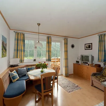 Haus Taumberger * Sankt Jakob in Defereggen