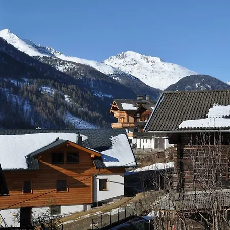 ホームステイ Haus Taumberger